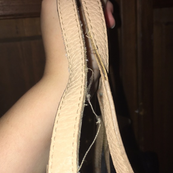 Olivia and Joy purse. - Picture 4 of 4